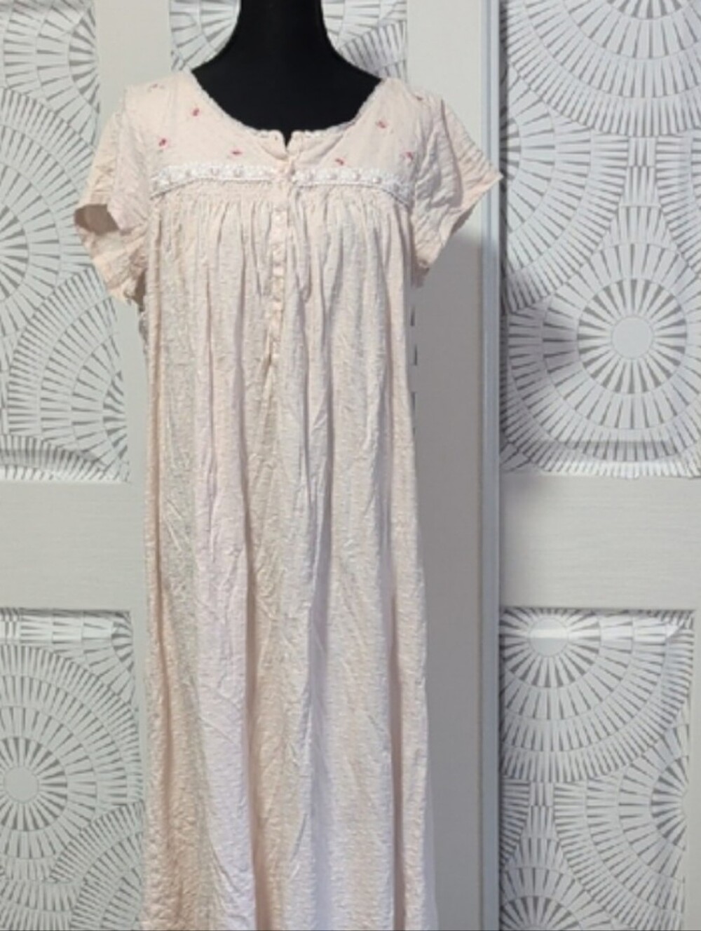 Vintage Women’s Pink Cotton Nightgown with Button Front